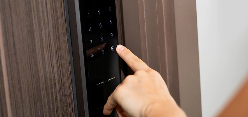 Smart Electric Locks Replacement Services in Spring Hill, FL