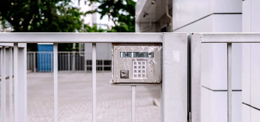 Gate Locks For Metal Gates in Spring Hill, Florida